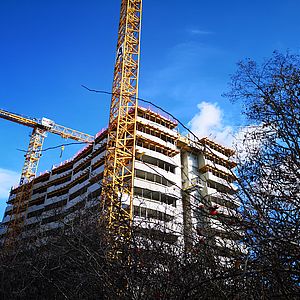 Umgeben vom Naherholungsgebiet Wienerberg liegt das Wohnbauprojekt mitten im Grünen.