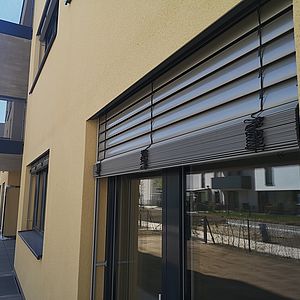 Alle Wohnungen in der Kugelmanngasse 1A sind mit Außenjalousien ausgestattet.