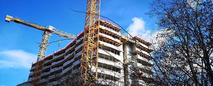 Die Baustelle des Wohnhauses HOCHH(IN)AUS am Wienerberg, das Teil der Biotope City wird.