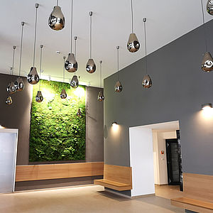 Blick ins Foyer des Wohnhauses "HOCHH(IN)AUS".