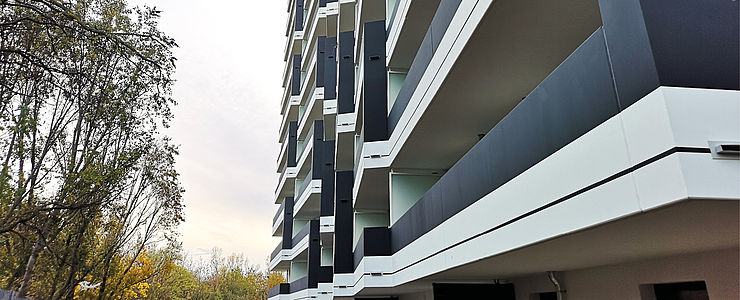 Die Wohnhausanlage HOCHH(IN)AUS in der Biotope City in Wien 10.