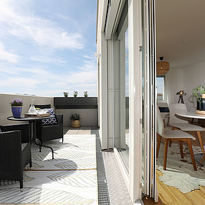 Terrasse in der Mischek Musterwohnung im Helene-Thimig-Weg in Wien-Liesing