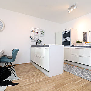 Die Küche in der Mischek Musterwohnung in der Czeikestraße 6 in Wien 10.