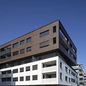 Das Wohnhaus in der Carlbergergasse 97 in Wien 23, Liesing.